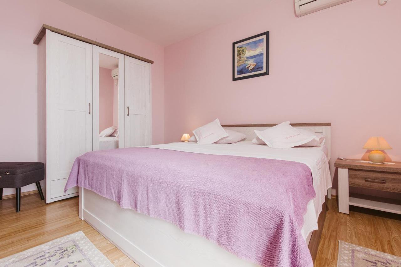 Apartment Kuzmanic Lokva Rogoznica Eksteriør bilde
